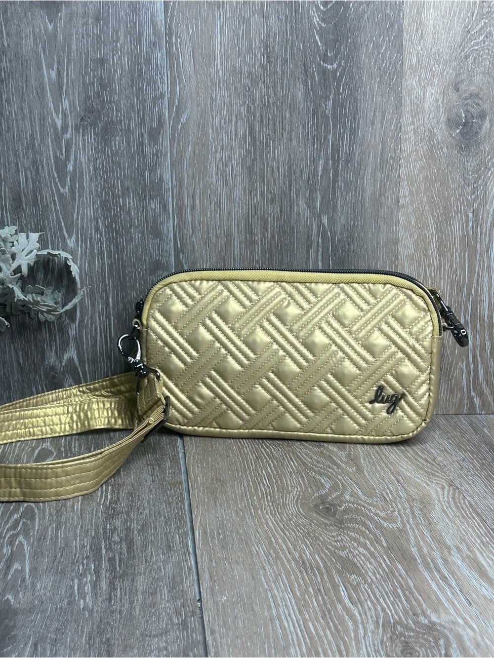 Lug Coupe XL Metallic Gold Quilted Crossbody Bag Wallet Convertible Travel